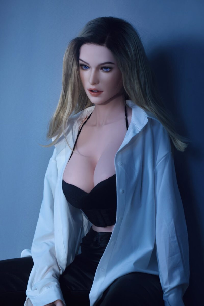 ElsababeDoll 165cm5ft5 Silicone Sex Doll - Tyler Grande at RosemaryDoll
