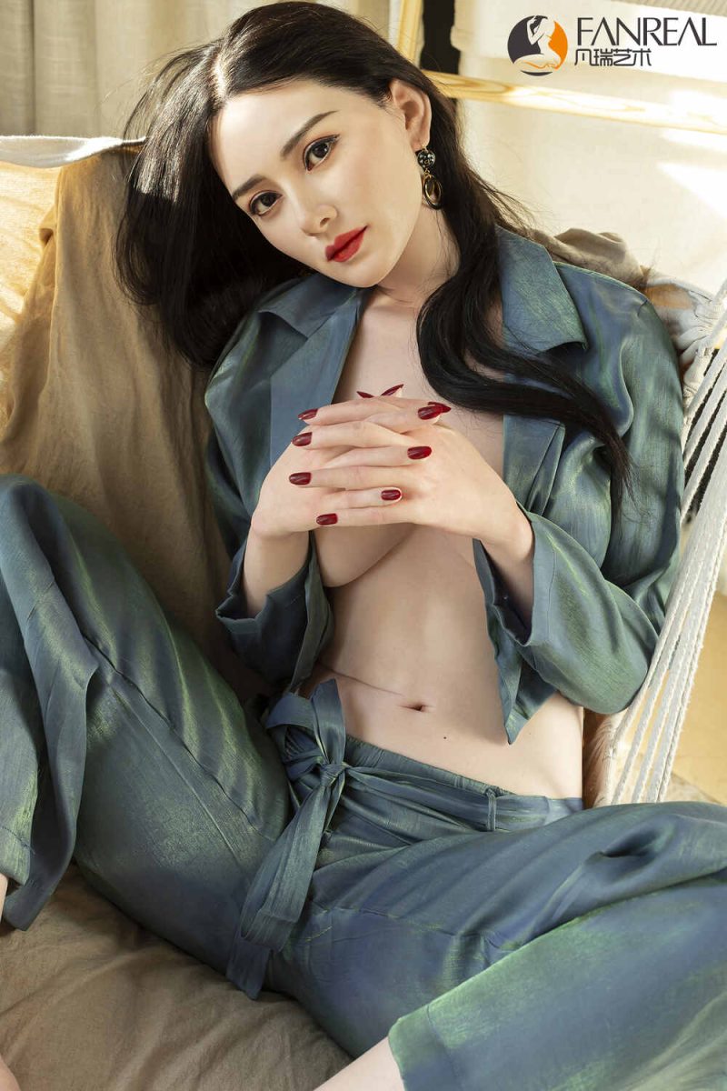 FanReal 173cm5ft8 E-cup Silicone Sex Doll - Ling at rosemarydoll