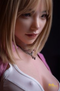 Irontech 169cm/5ft7 C-cup Silicone Sex Doll - Layla en rosemarydoll