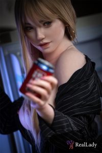 Real Lady 170cm/5ft7 D-Cup Silikon Sex Puppe - Layla bei rosemarydoll