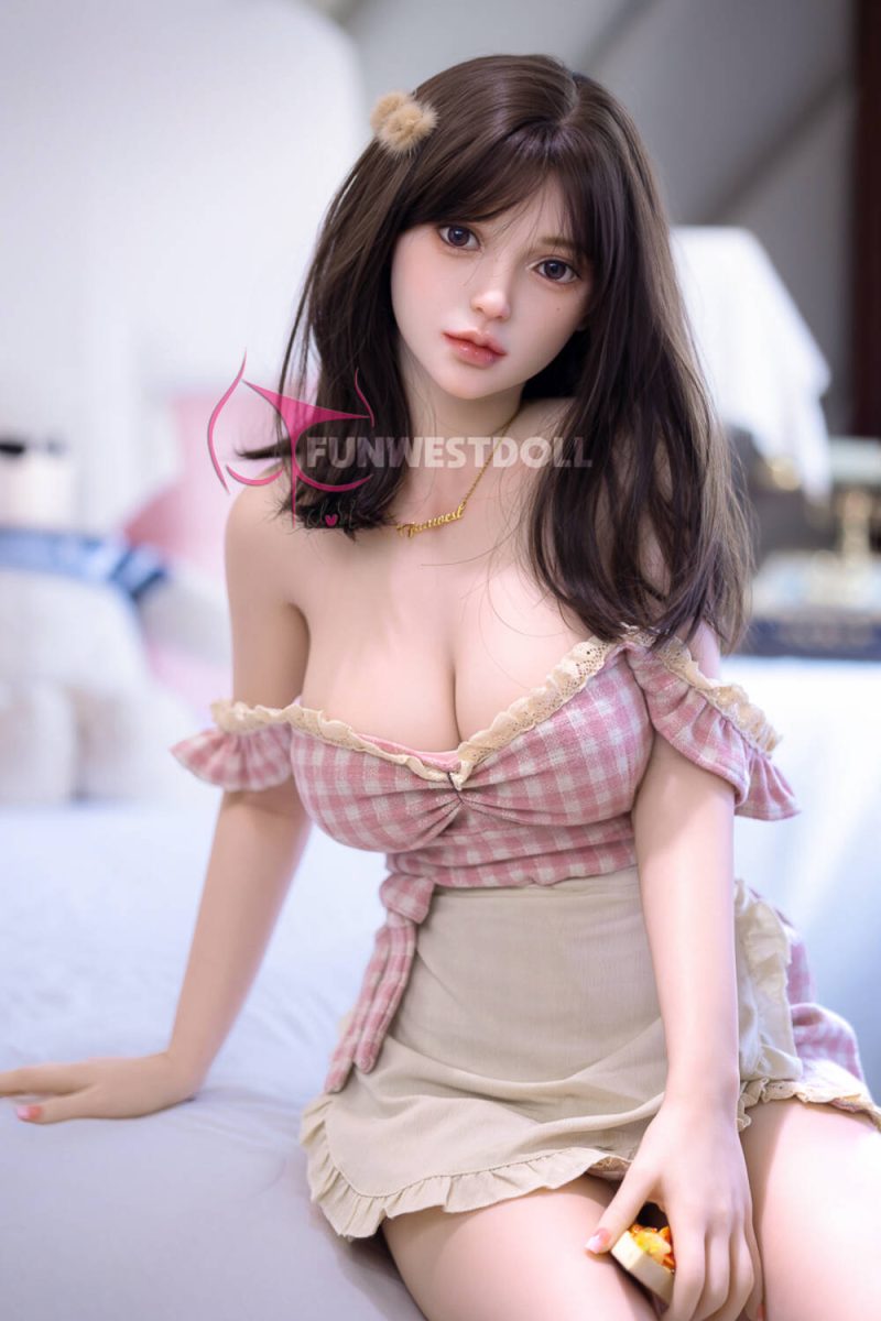 FunWest 152cm/4ft12 D-cup TPE Sex Doll - Lily en rosemarydoll