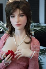 SE 165cm5ft5 Poupée sexuelle en silicone bonnet C - Queena.H chez rosemarydoll