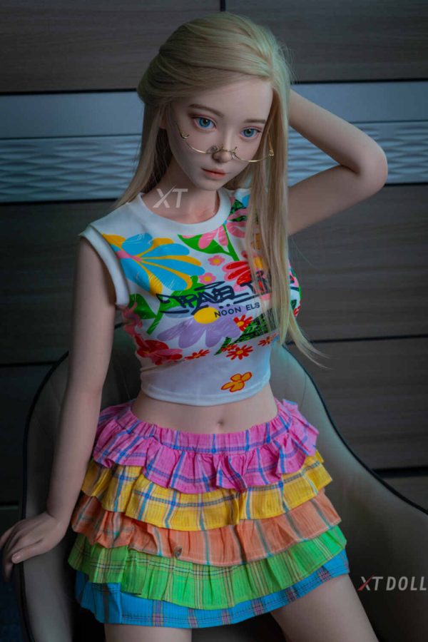 XT 157cm5ft2 D-cup Sex Doll en silicone - Lin at rosemarydoll