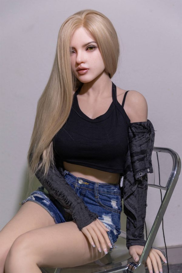 Qita 166cm5ft5 D-cup Silicone Sex Doll - Vanya at rosemarydoll
