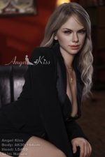 Angelkiss 164cm5ft5 H-Körbchen Silikon Sex Puppe - Lussia bei rosemarydoll