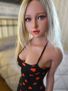 Jiusheng 148cm4ft10 B-Cup Silikon Sex Puppe - Arisa bei rosemarydoll