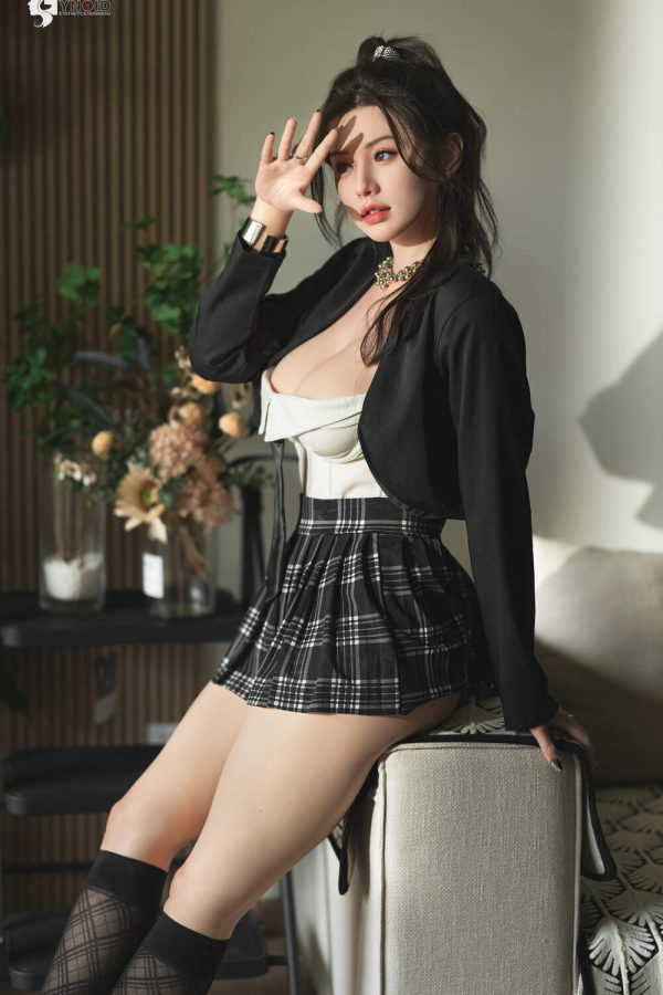 GY 165cm5ft5 D-cup Hyper Realistic Silicone Sex Doll - Livi at rosemarydoll