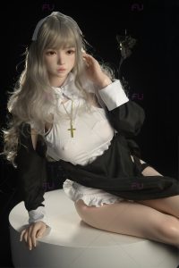 FU 169cm5ft7 H-cup Sex Doll en silicone - Naiai at rosemarydoll